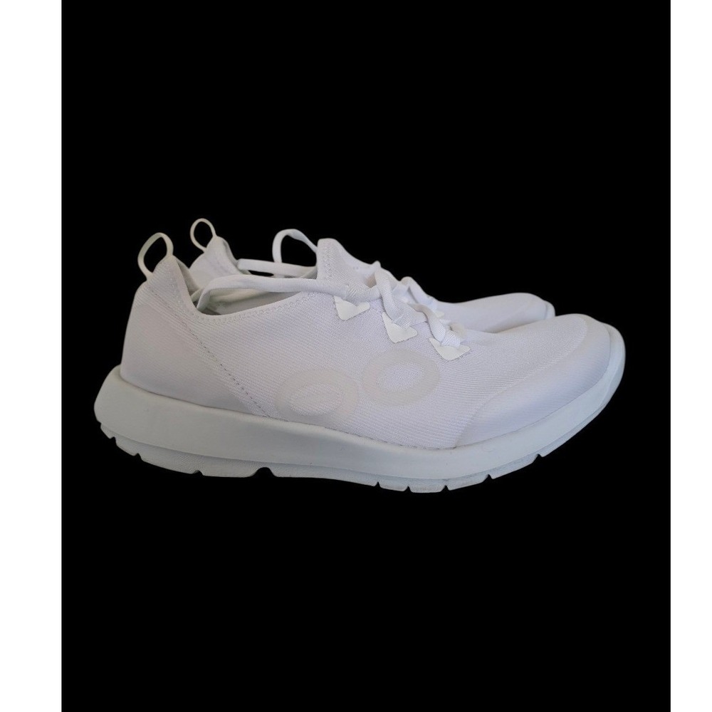 OOOFOS OOMG White Recovery Nurse Sneakers Shoe W9 FootfriendlyWorkwear Hospital